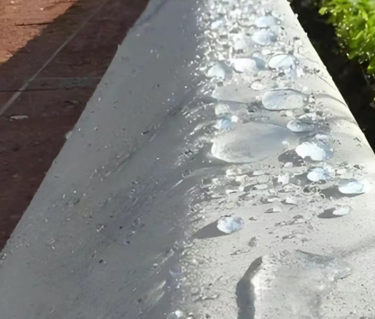 贺兰硅烷浸渍涂料在混凝土保护中的应用