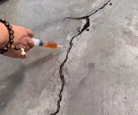 贺兰混凝土裂缝修补技术详解​